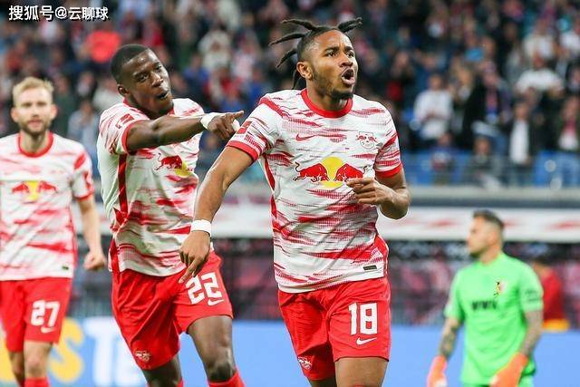 贝克汉姆遇到恶霸亲家 豪门联姻本是一场暗战